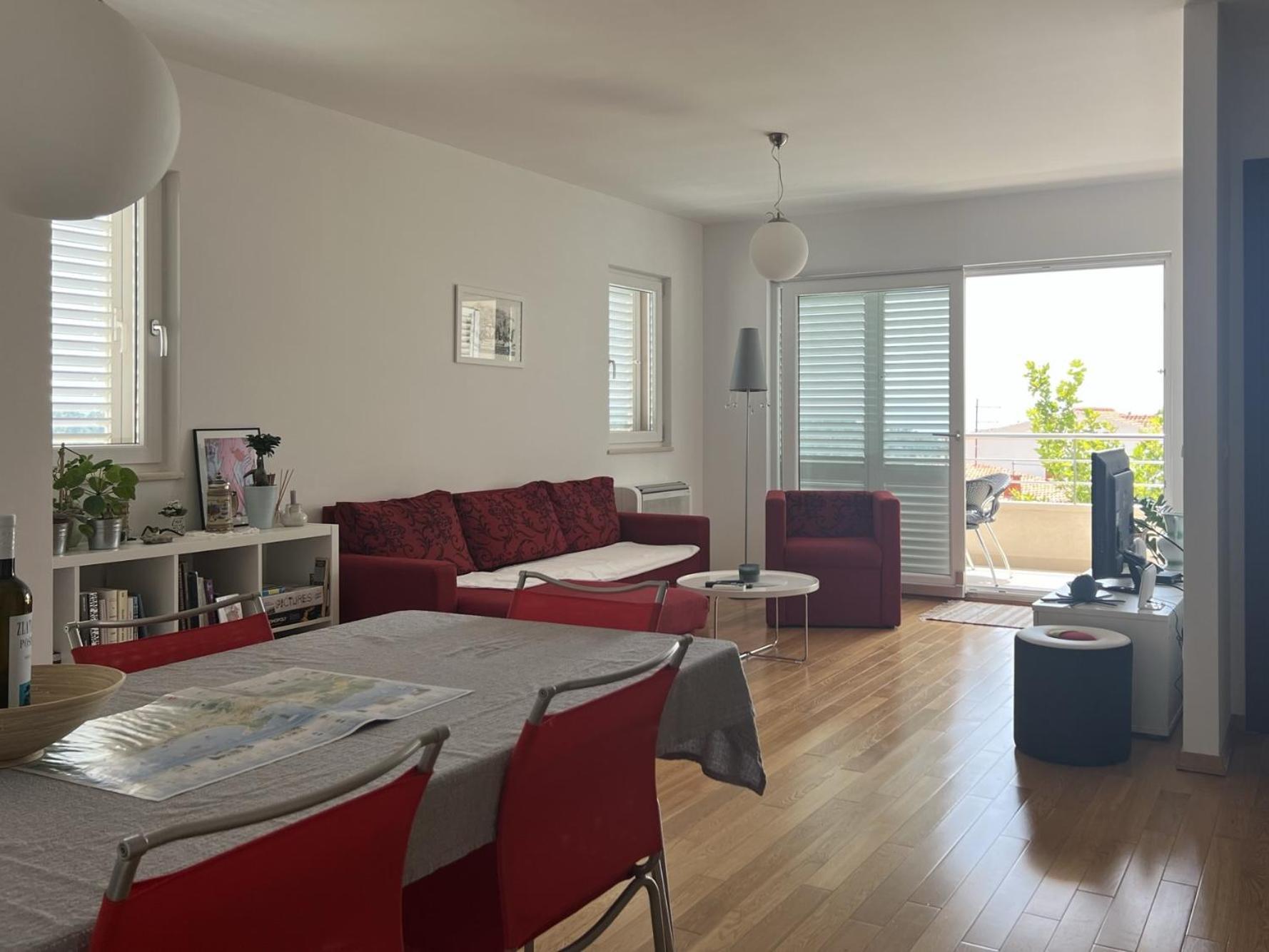 Apartment Lucija - Cozy Flat In The City Center With A Sea View & Parking Makarska Exteriör bild